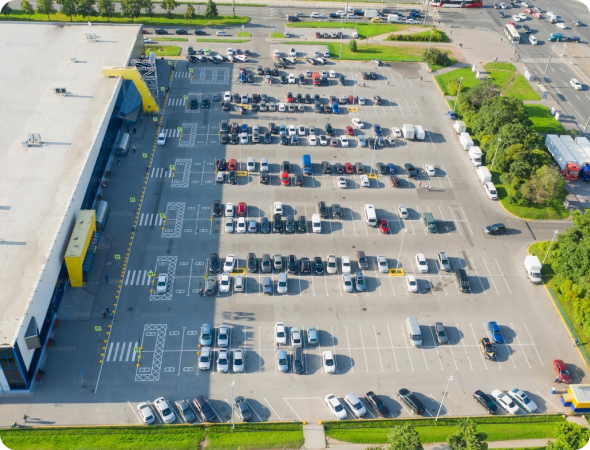 Īpašumu saimniekiem  un pārvaldniekiem